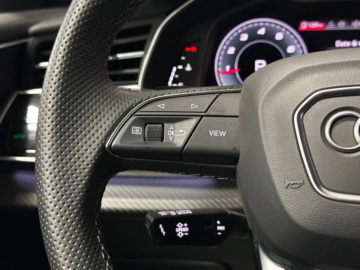 2024 Audi SQ8 Premium Plus photo 33