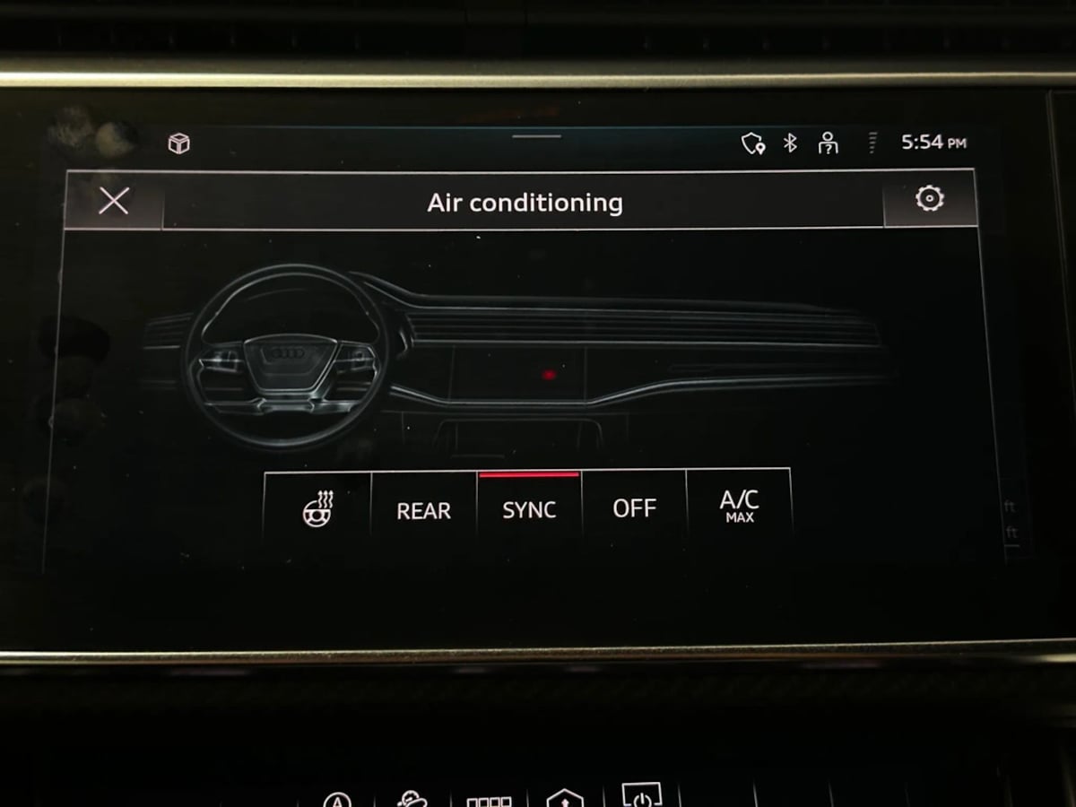 2024 Audi SQ8 Premium Plus photo 39