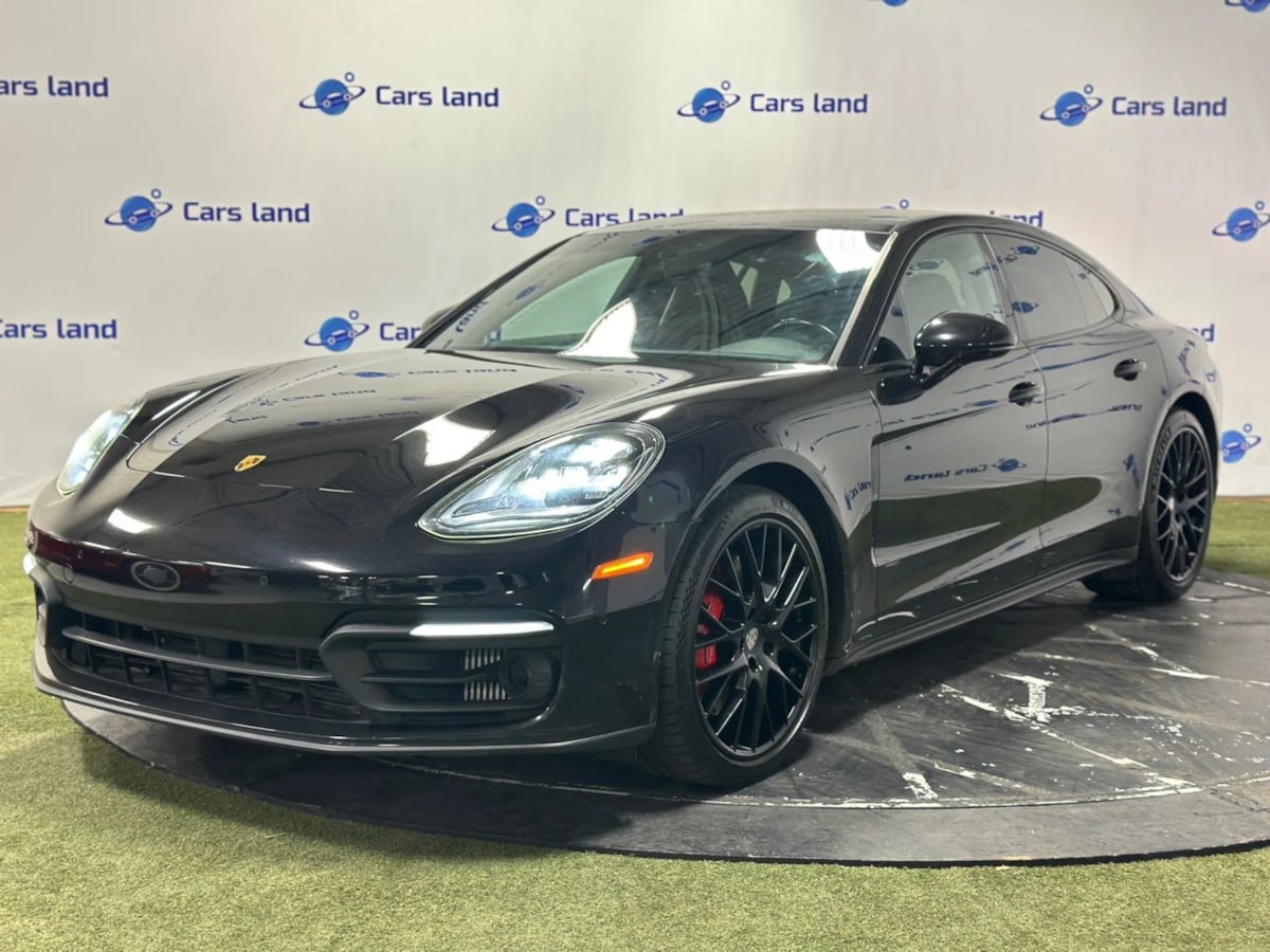 2021 Porsche Panamera 4S photo 11