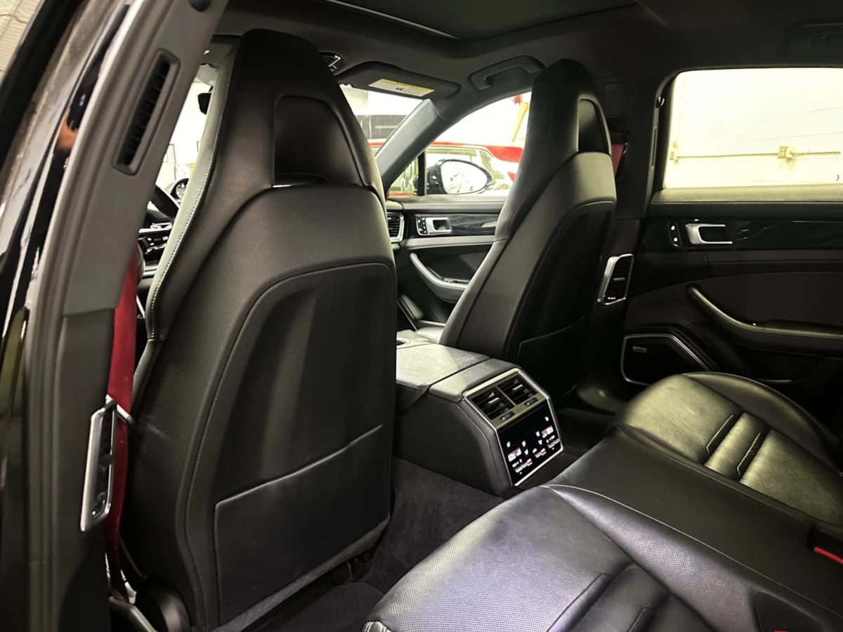 2021 Porsche Panamera 4S photo 18