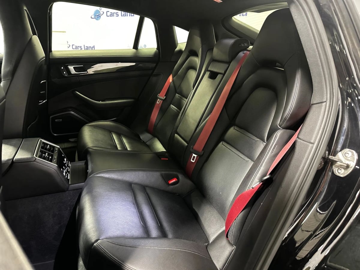 2021 Porsche Panamera 4S photo 20