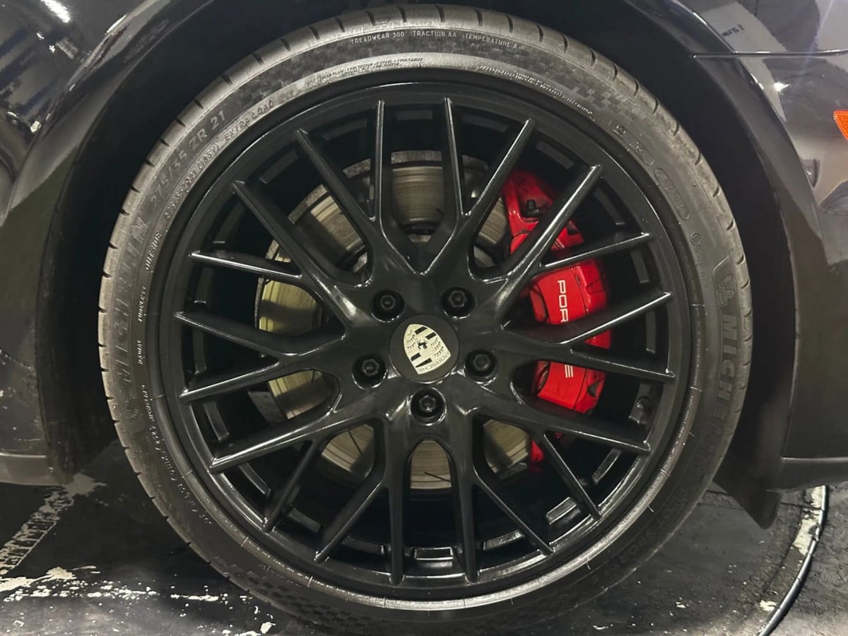 2021 Porsche Panamera 4S photo 37
