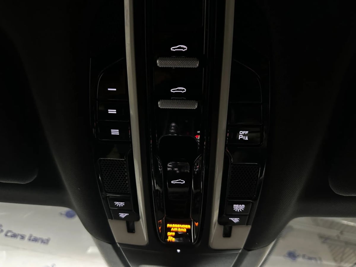 2021 Porsche Panamera 4S photo 55