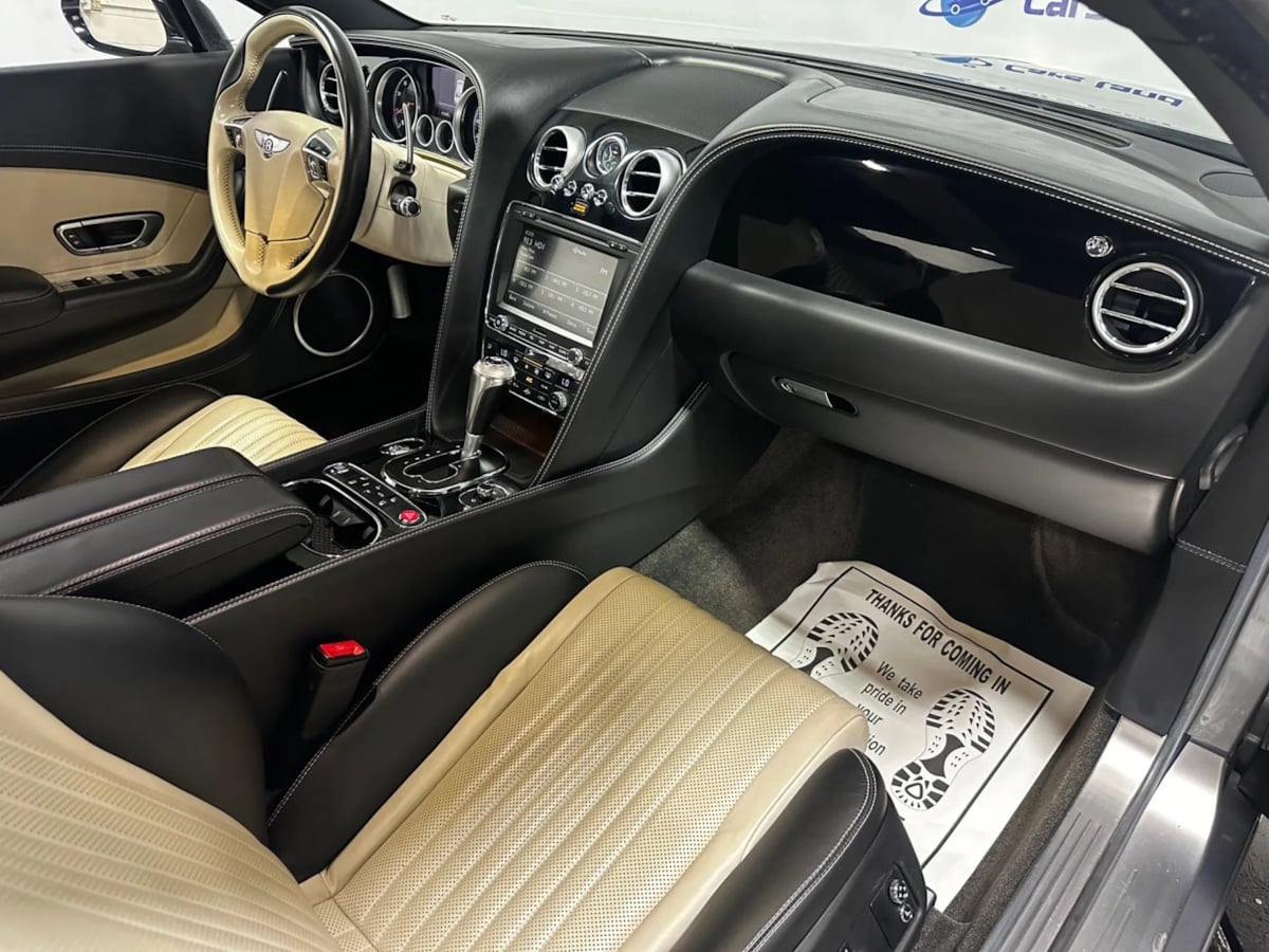 2016 Bentley Continental GT V8 S photo 21