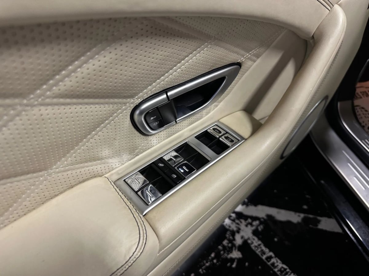 2014 Bentley Continental GT V8 photo 13