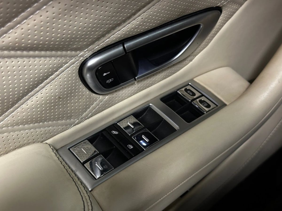 2014 Bentley Continental GT V8 photo 29