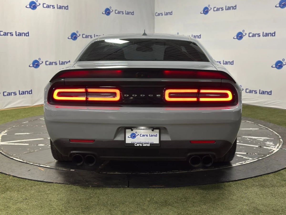 2021 Dodge Challenger SRT8 Hellcat Redeye Widebody photo 5