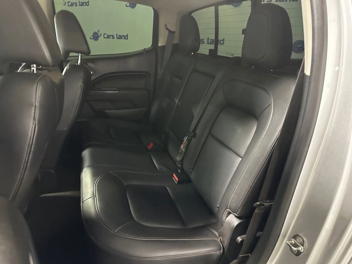 2018 Chevrolet Colorado ZR2 photo 13
