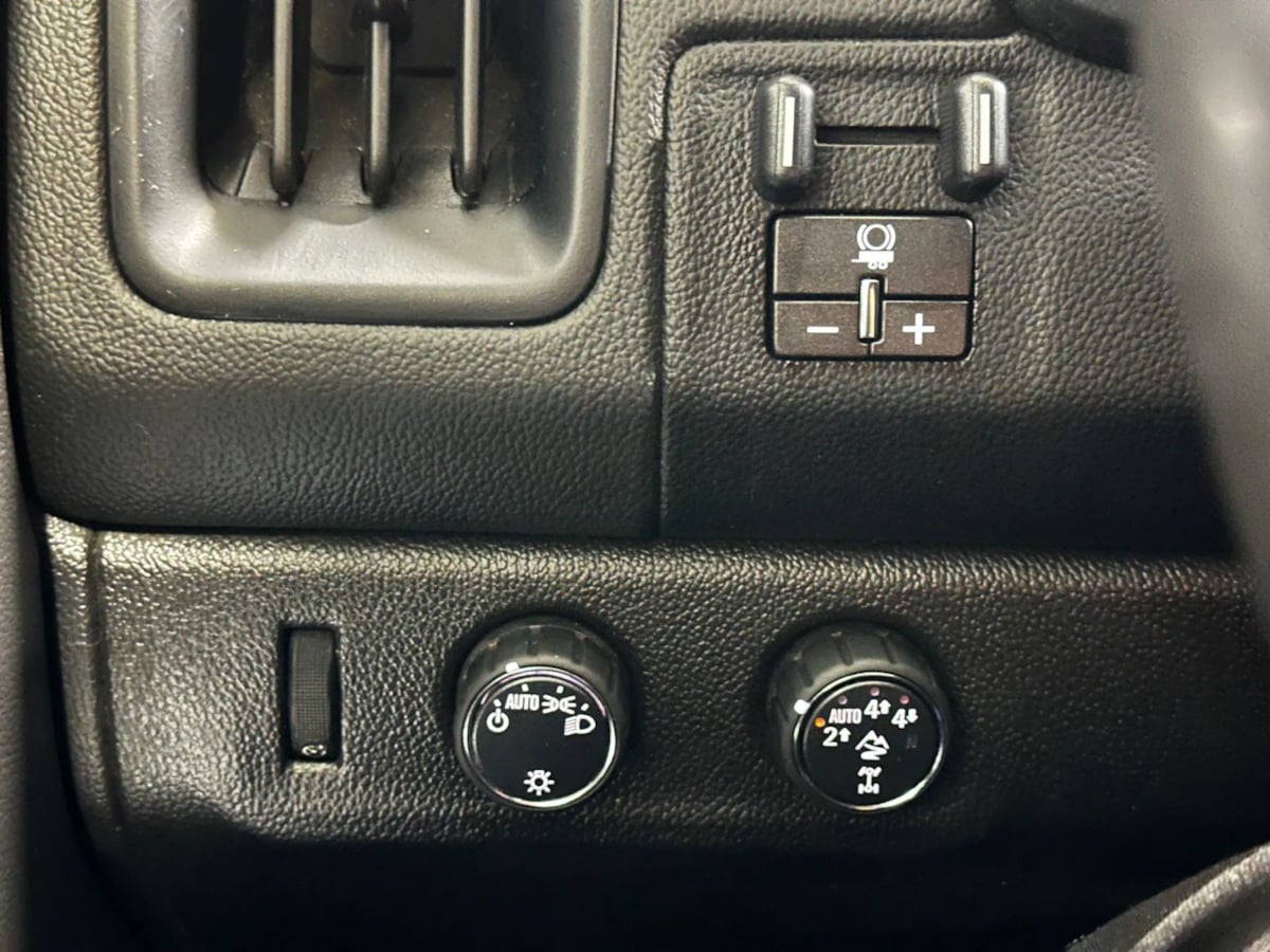 2018 Chevrolet Colorado ZR2 photo 25