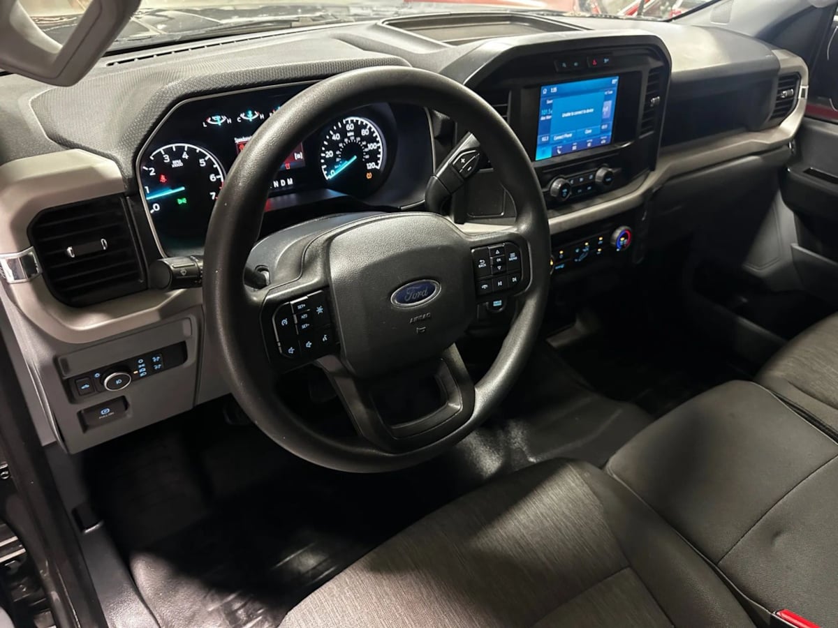 2022 Ford F-150 XL photo 10