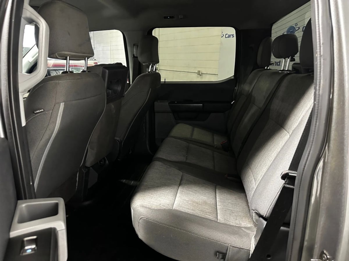 2022 Ford F-150 XL photo 16