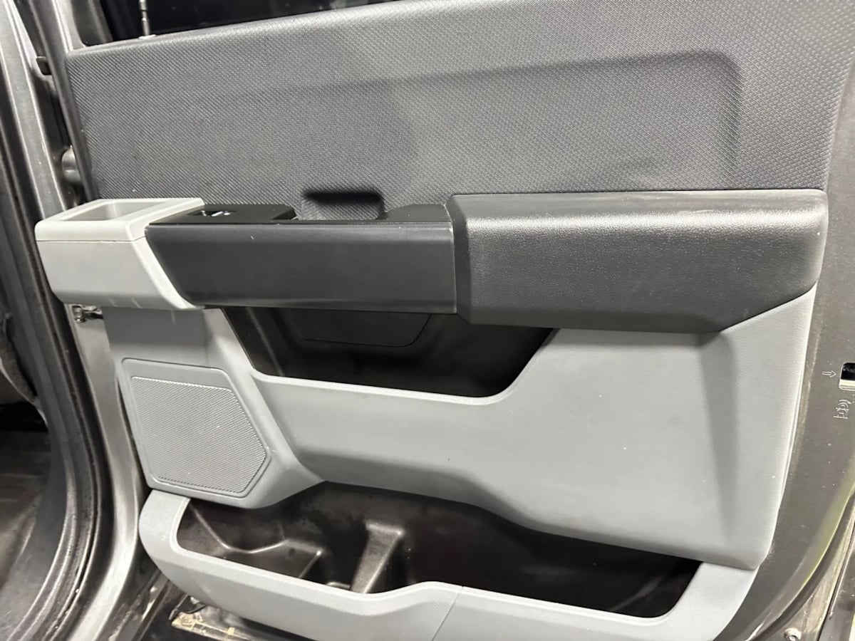 2022 Ford F-150 XL photo 23