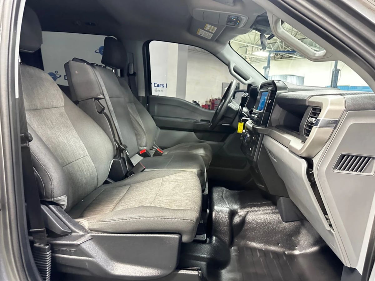 2022 Ford F-150 XL photo 25