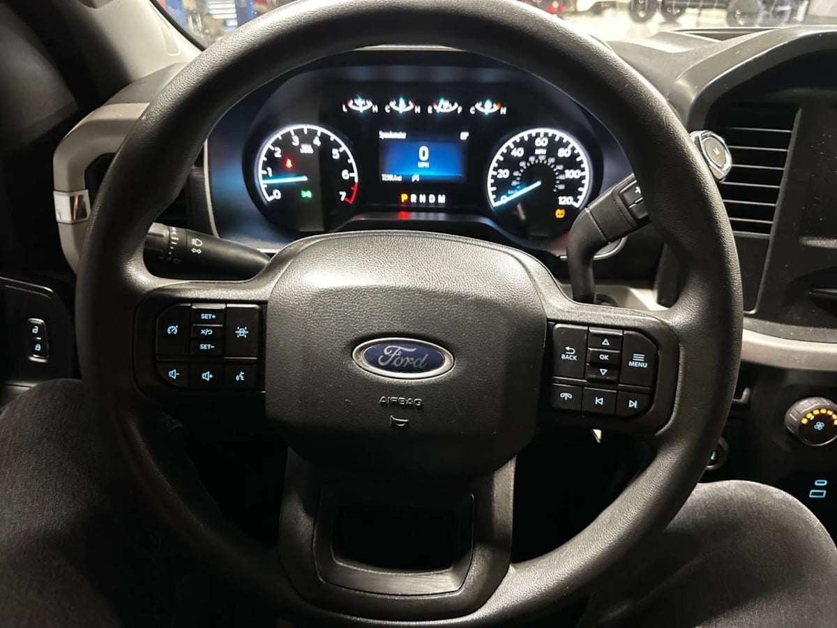 2022 Ford F-150 XL photo 31