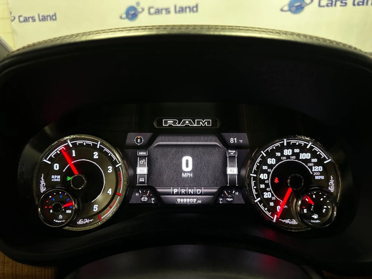 2021 Ram 3500 Longhorn photo 31