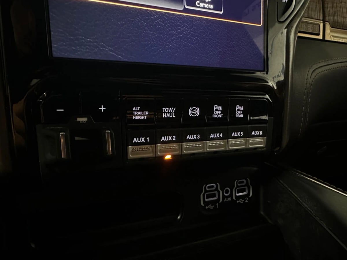 2021 Ram 3500 Longhorn photo 42