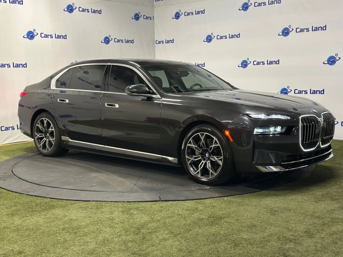 2024 Bmw i7 xDrive60 photo 2