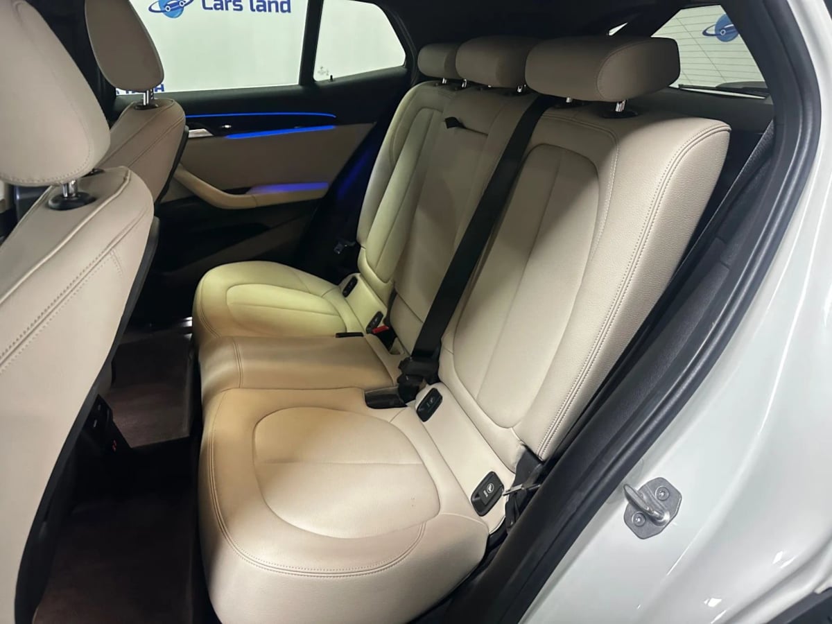 2021 Bmw X2 sDrive28i photo 16