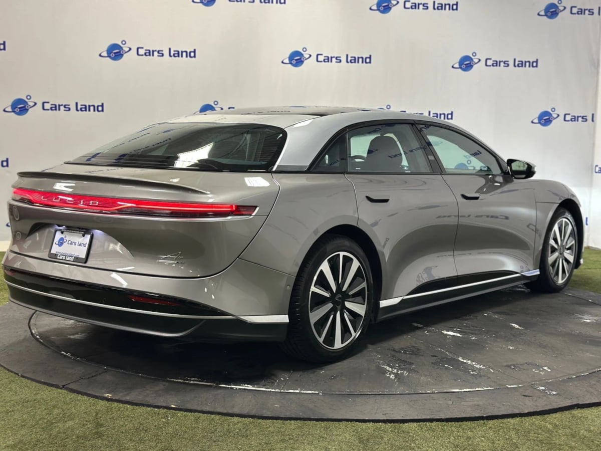 2022 Lucid Air Grand Touring photo 3