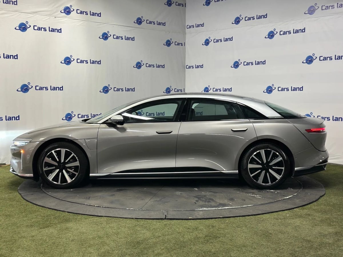 2022 Lucid Air Grand Touring photo 6
