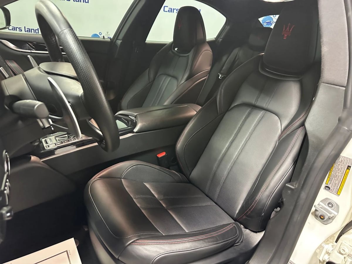 2021 Maserati Ghibli Q4 GranSport photo 13