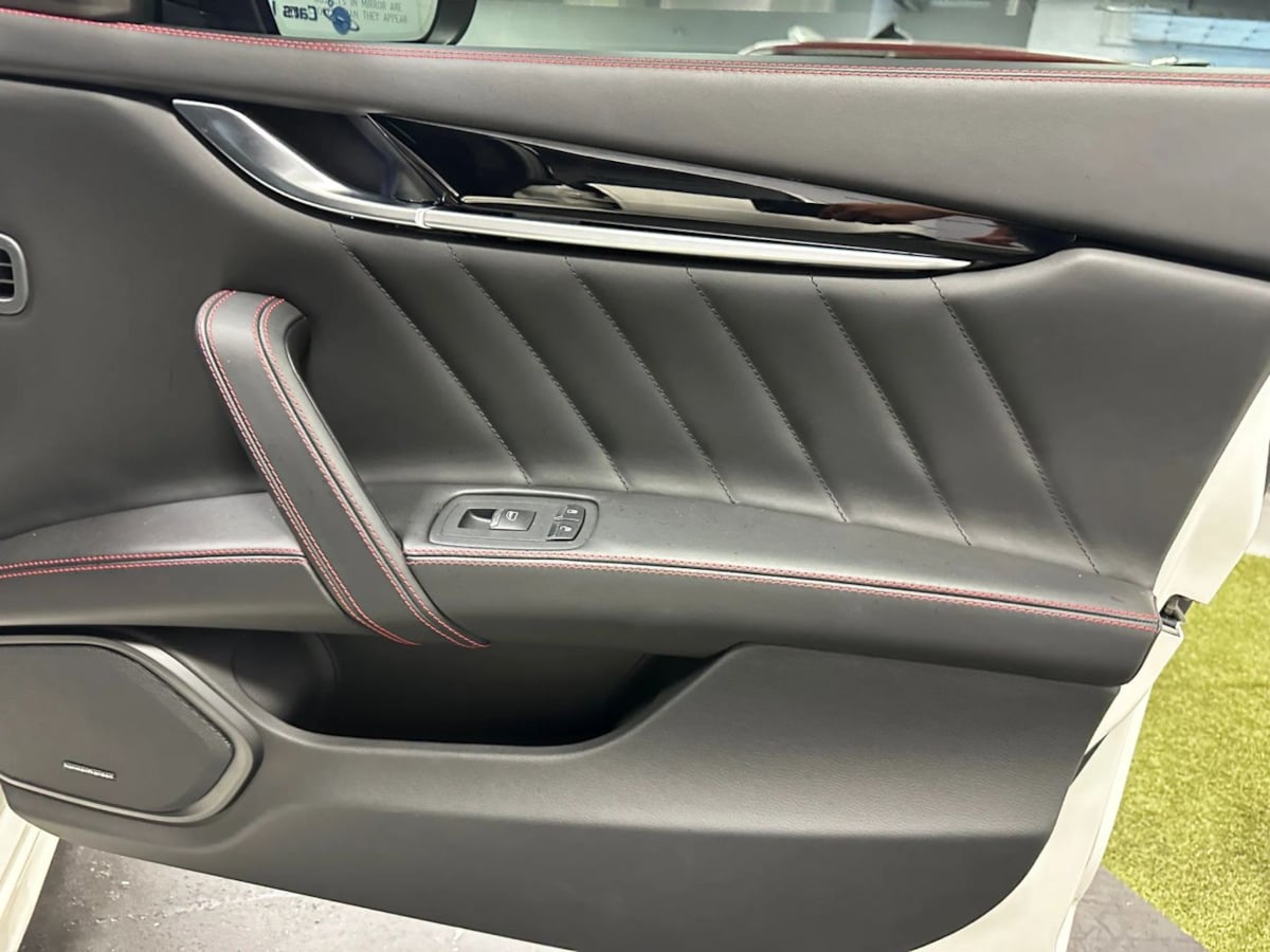 2021 Maserati Ghibli Q4 GranSport photo 27