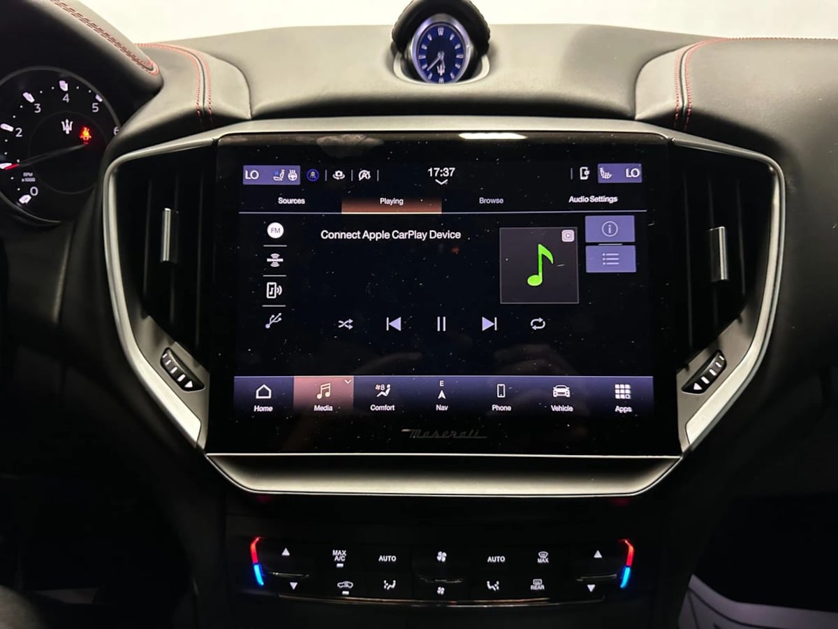 2021 Maserati Ghibli Q4 GranSport photo 35