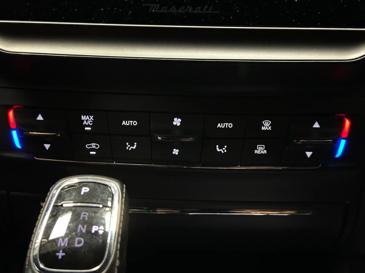 2021 Maserati Ghibli Q4 GranSport photo 45