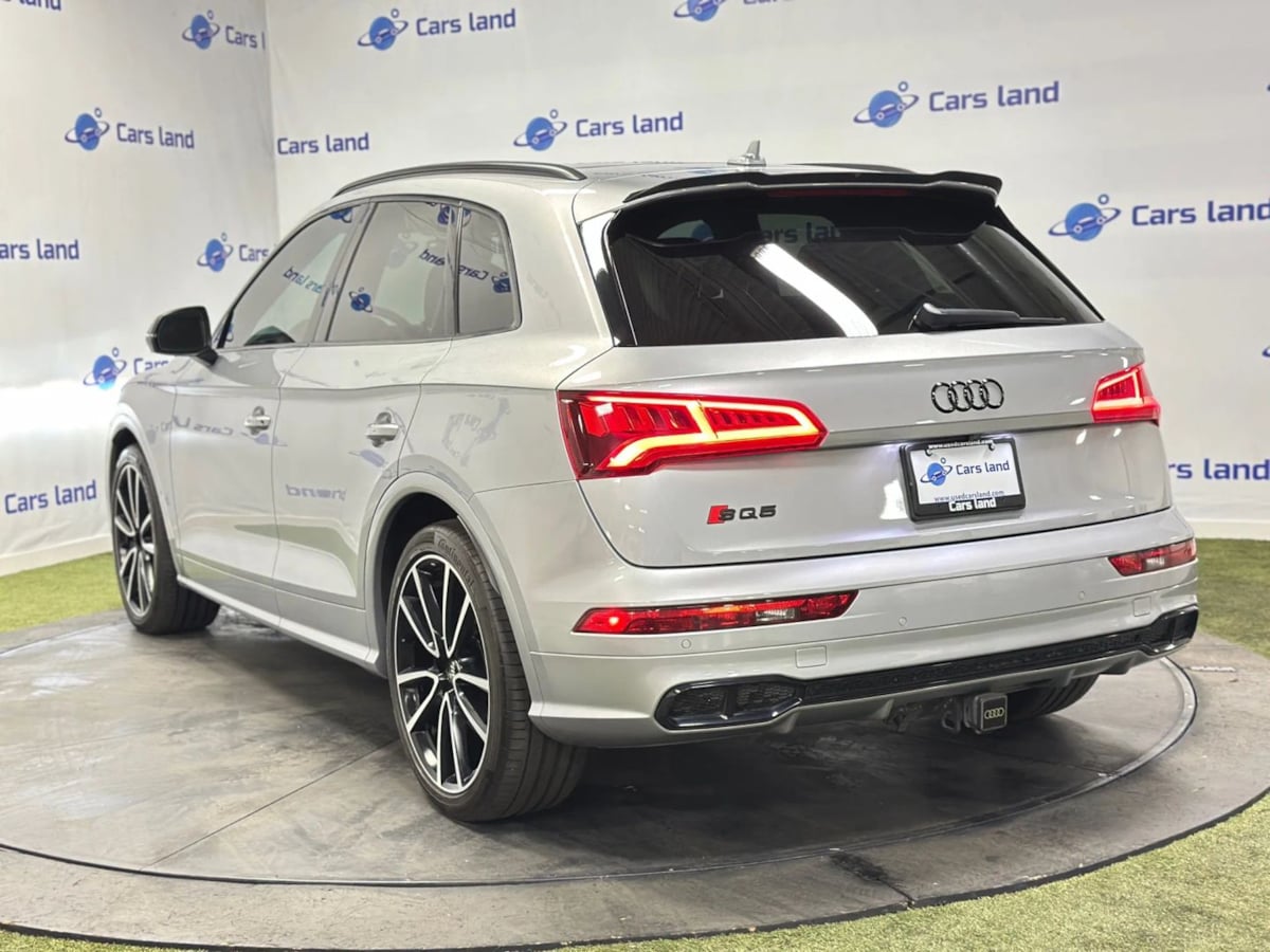2020 Audi SQ5 Premium Plus photo 3
