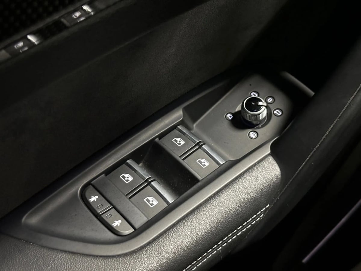 2020 Audi SQ5 Premium Plus photo 32