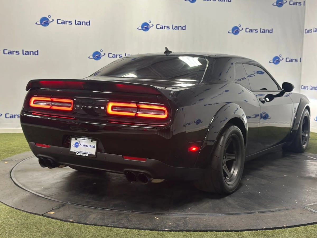2022 Dodge Challenger SRT8 Hellcat Redeye photo 4