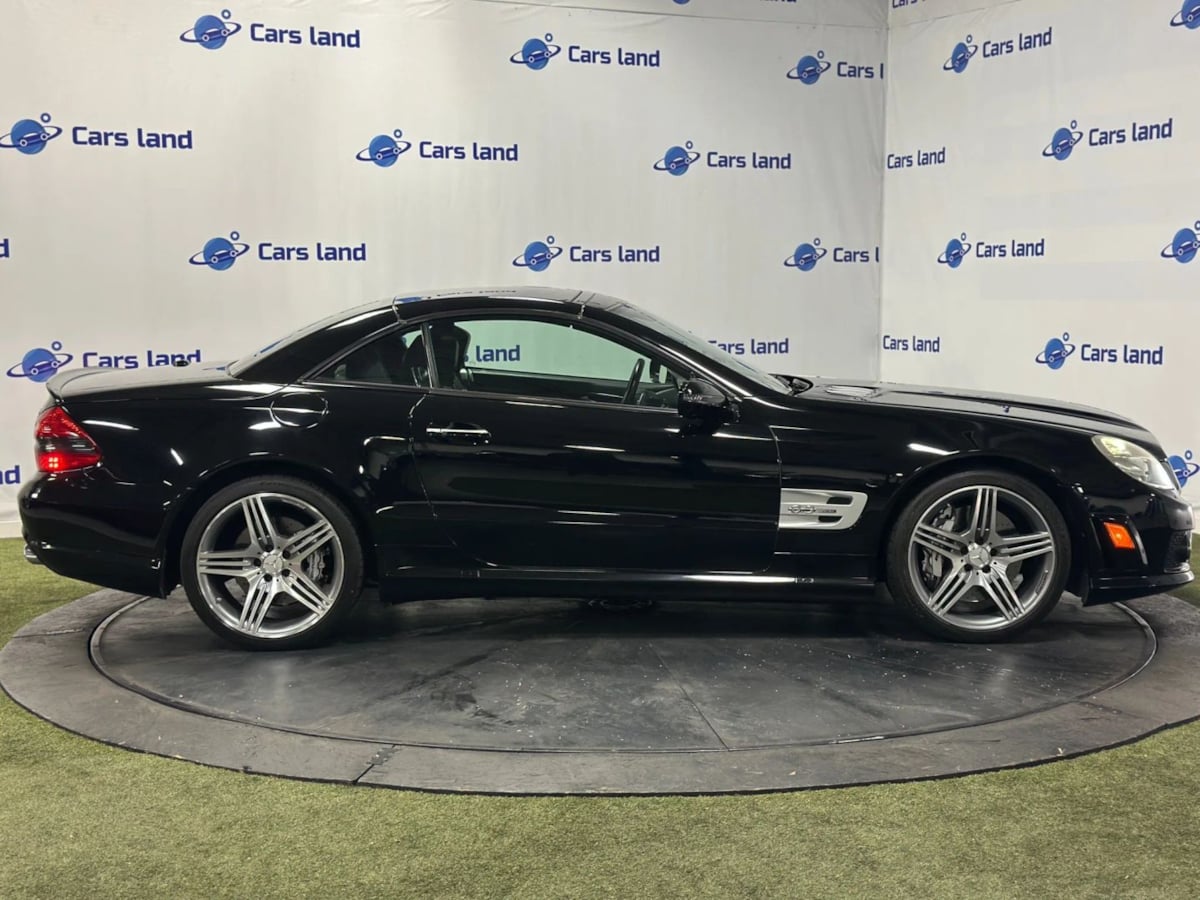 2011 Mercedes Benz SL 63 AMG photo 3