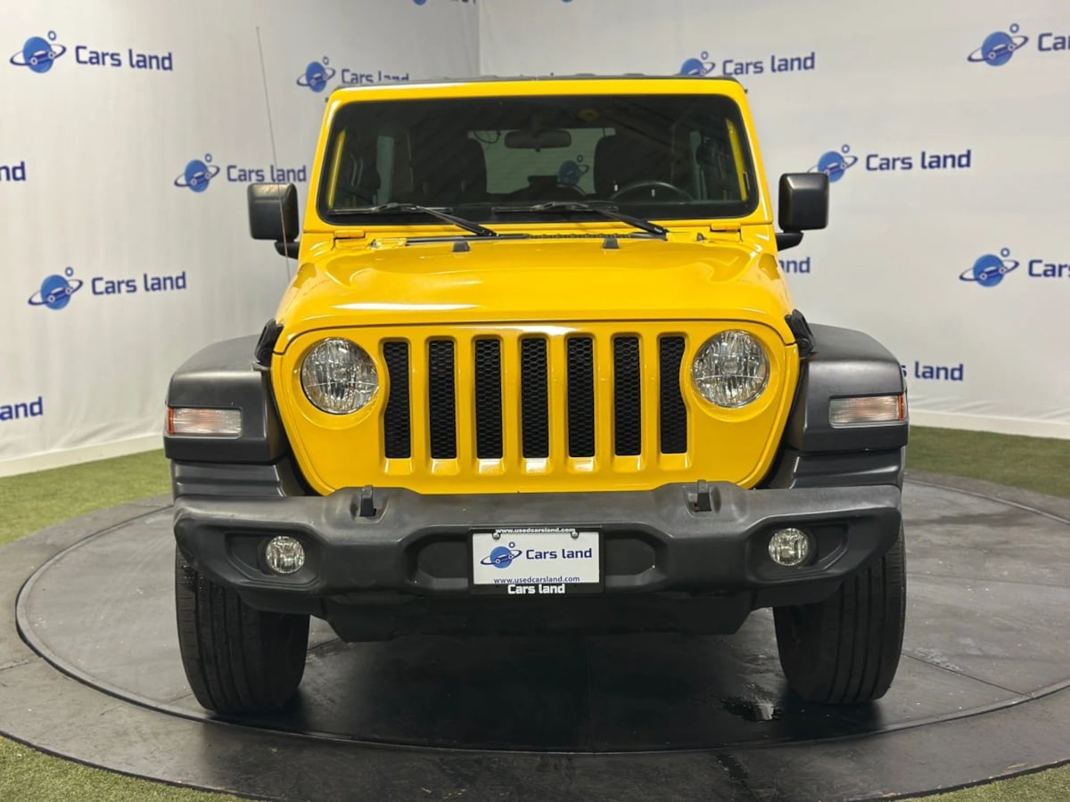 2019 Jeep Wrangler Unlimited Sport photo 2