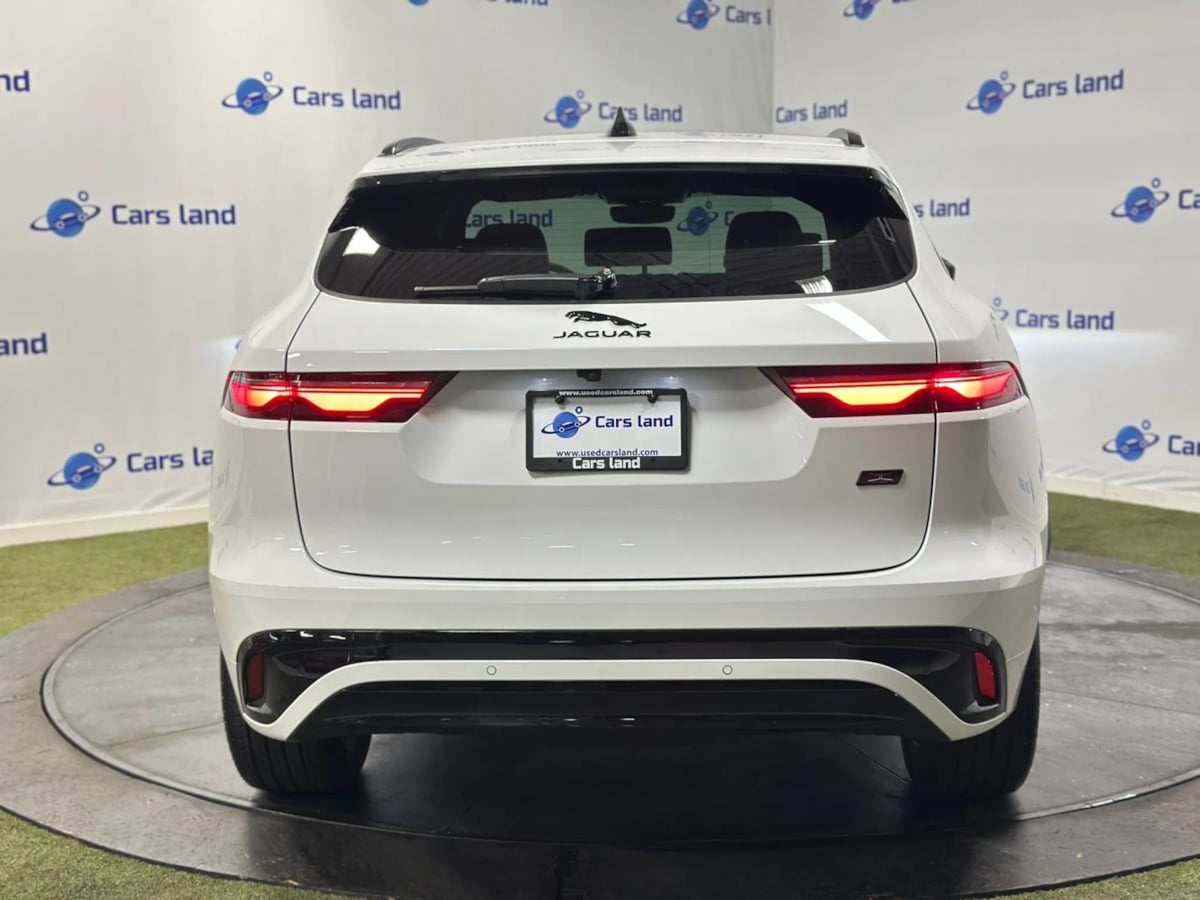 2026 Jaguar F-PACE R-Dynamic S P250 photo 4
