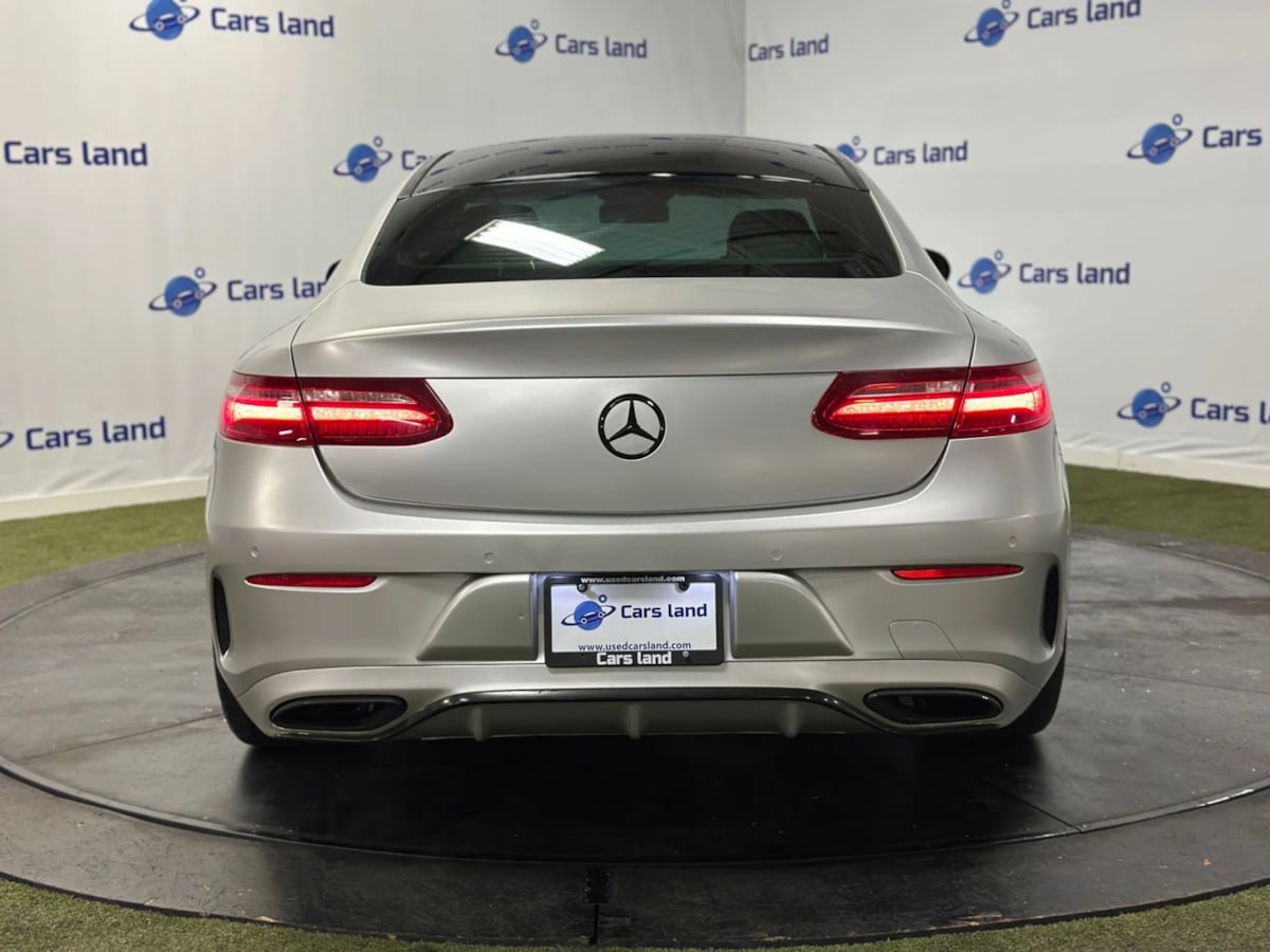 2018 Mercedes Benz E 400 Coupe photo 4