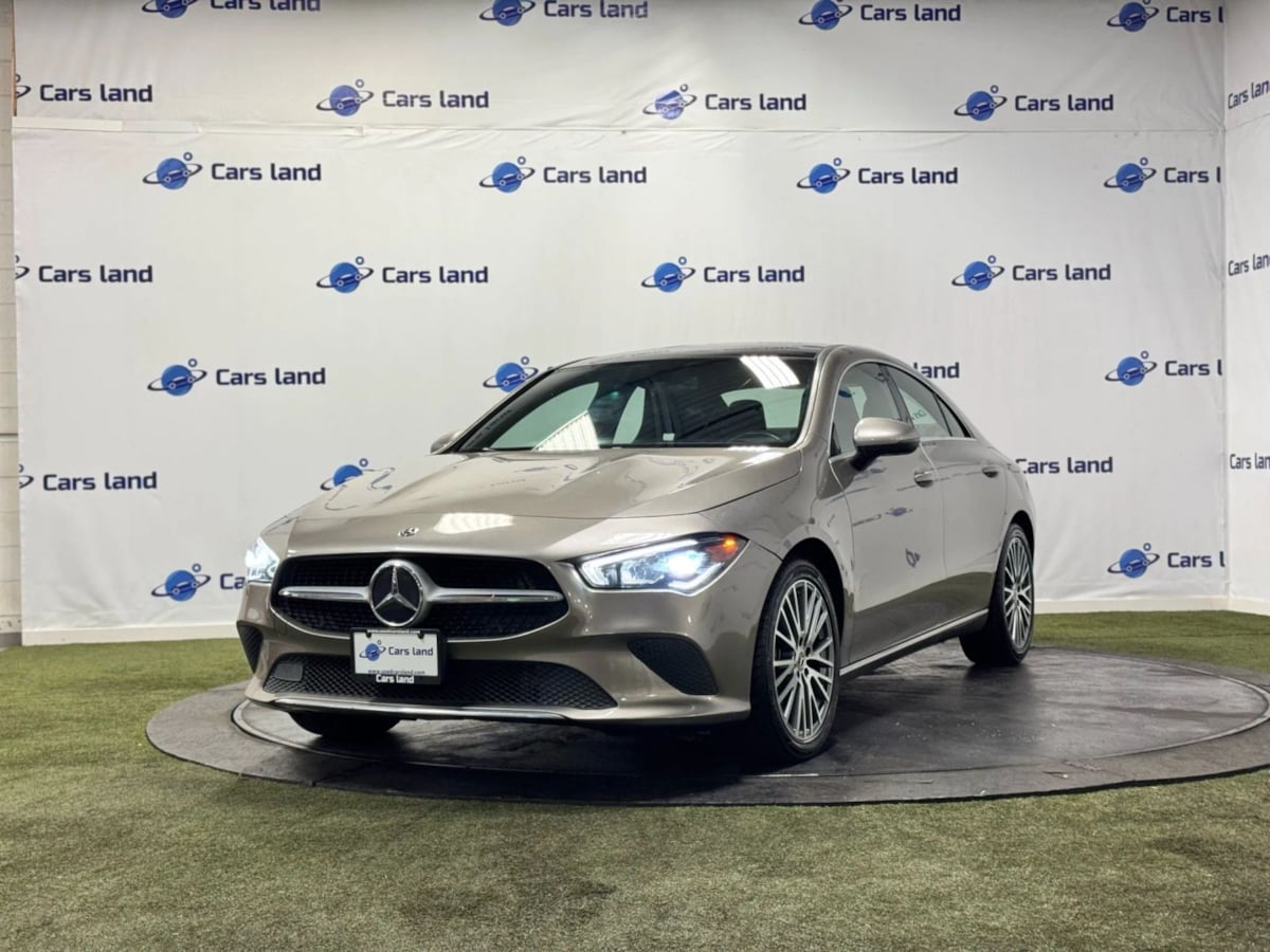 2020 Mercedes Benz CLA 250 4MATIC photo 3
