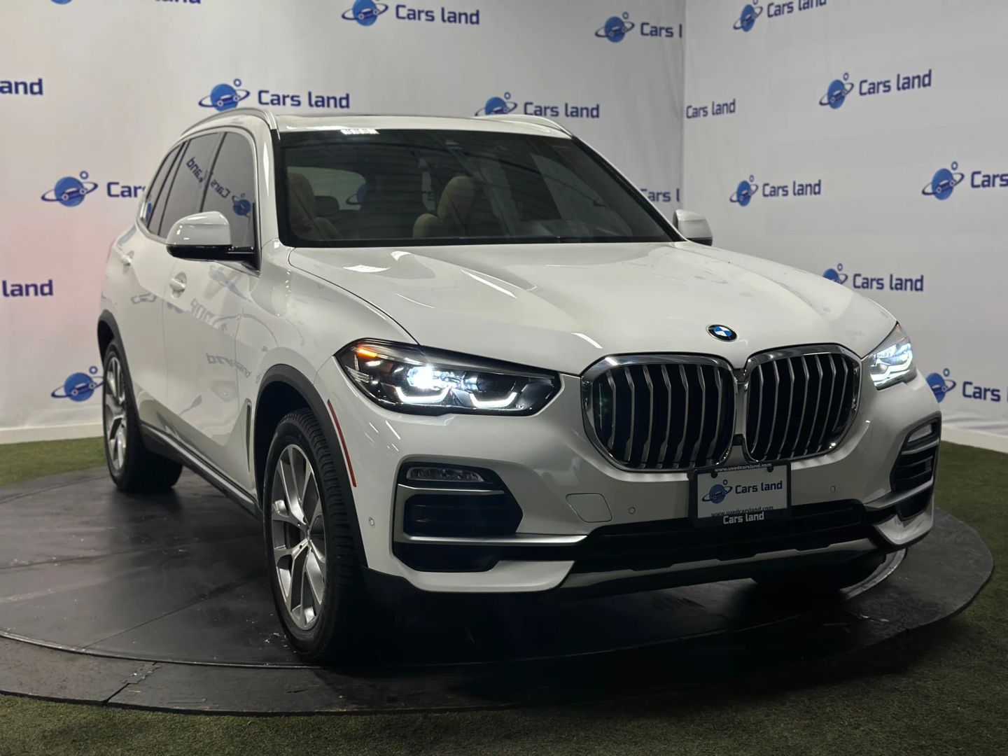 2020 BMW X5 xDrive40i's photo