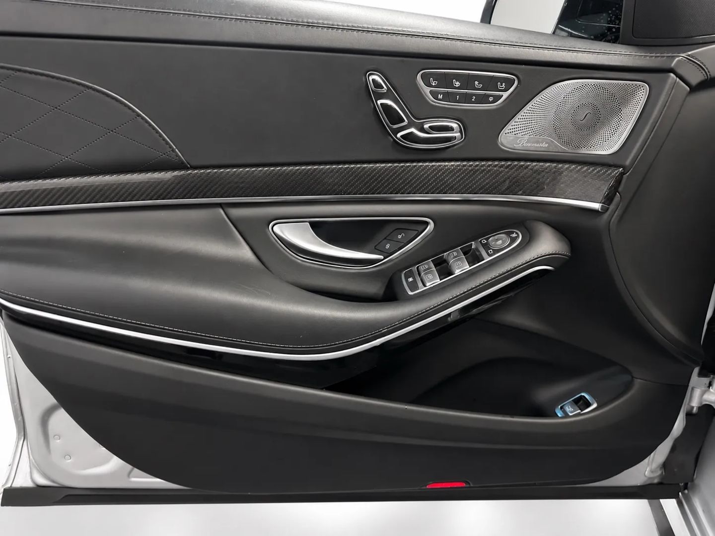 Mercedes-Benz S 63 photo 13