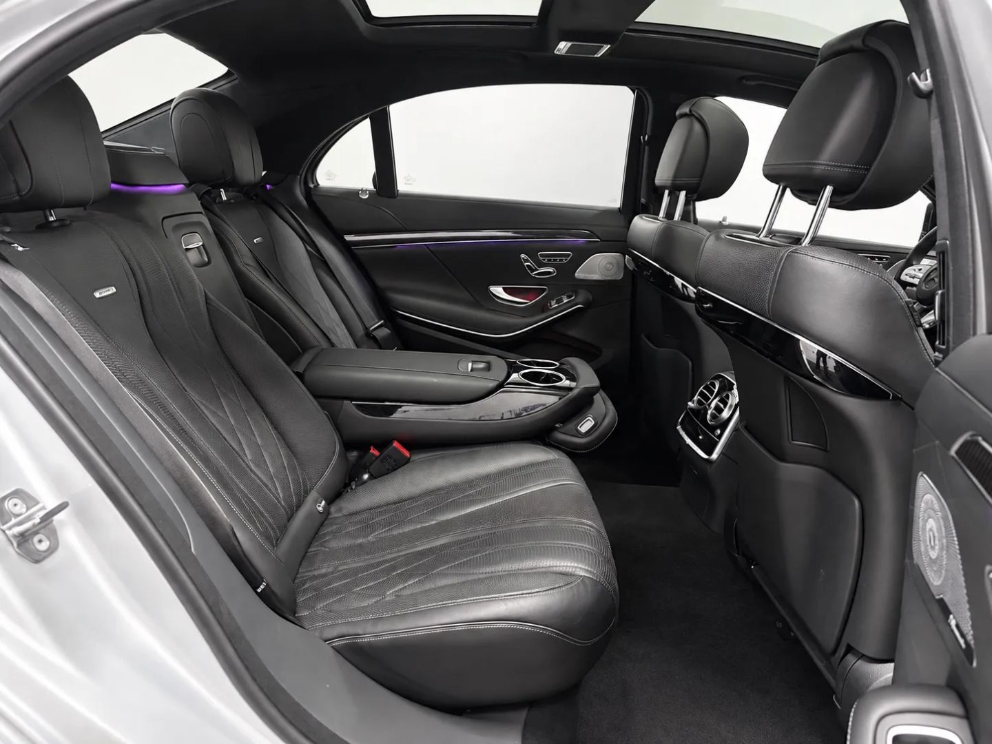 Mercedes-Benz S 63 photo 21
