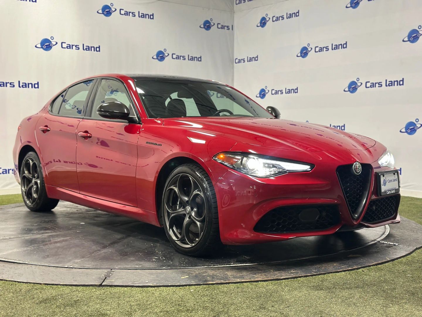 2023 Alfa Romeo Giulia Estrema AWD's photo