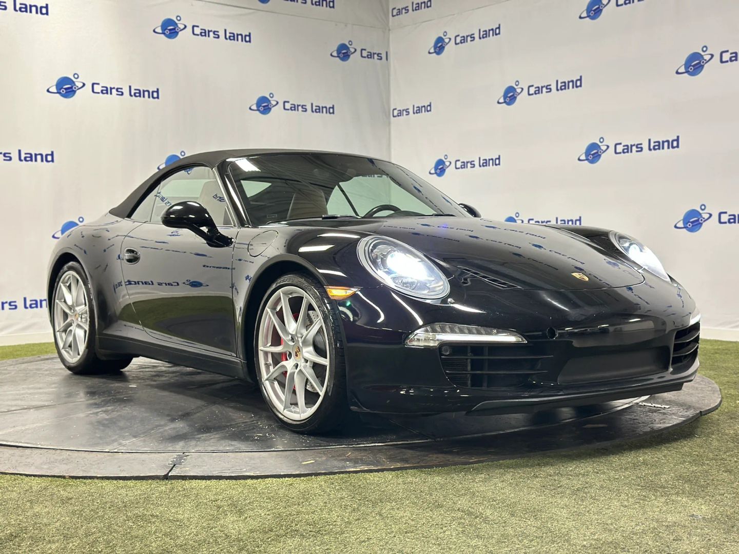 2015 Porsche 911 Carrera S Cabriolet's photo