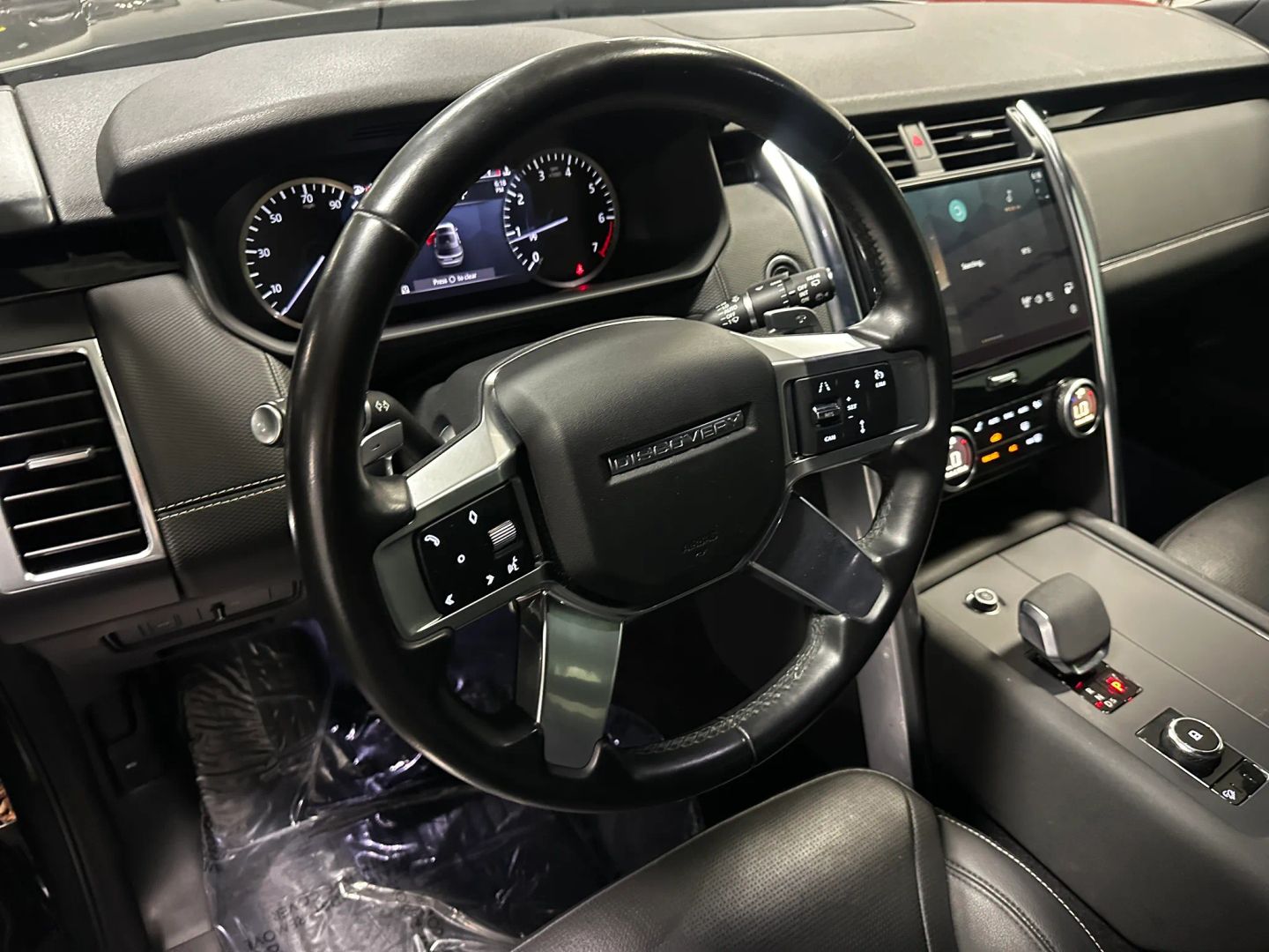 2023 Land Rover Discovery S R Dynamic - Photo 9