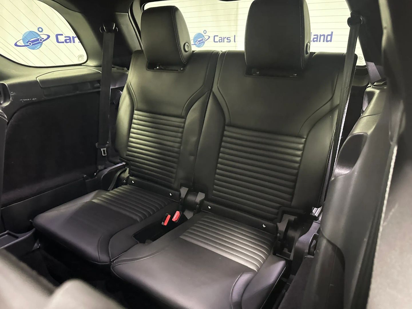 2023 Land Rover Discovery S R Dynamic - Photo 16
