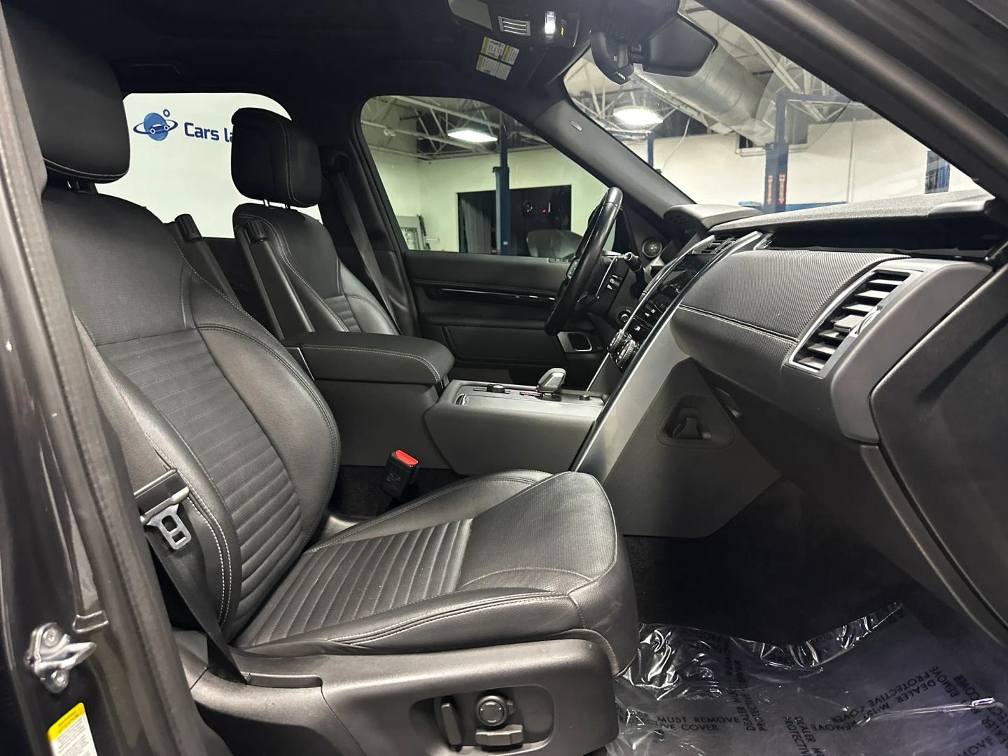 2023 Land Rover Discovery S R Dynamic - Photo 26