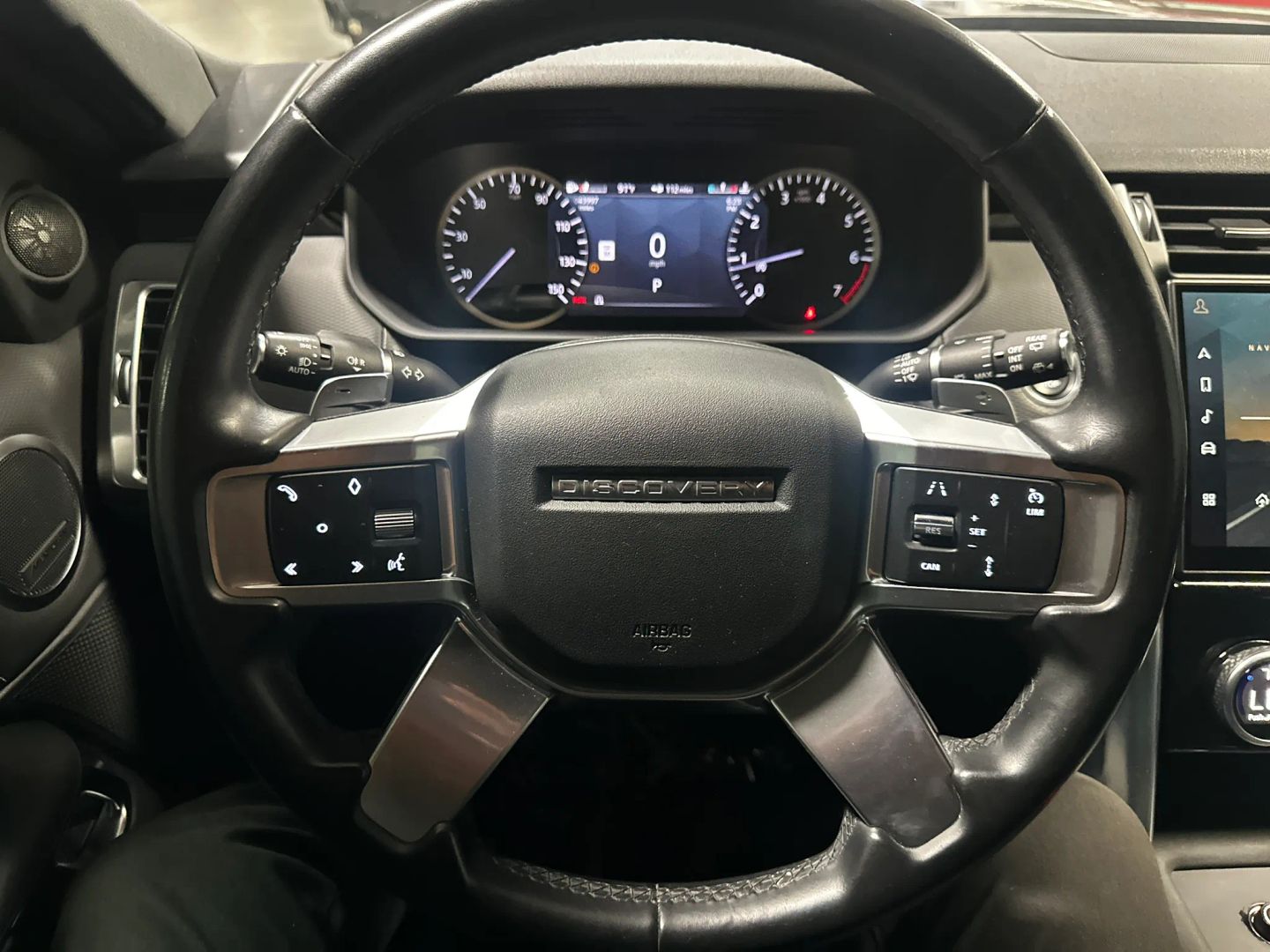 2023 Land Rover Discovery S R Dynamic - Photo 31