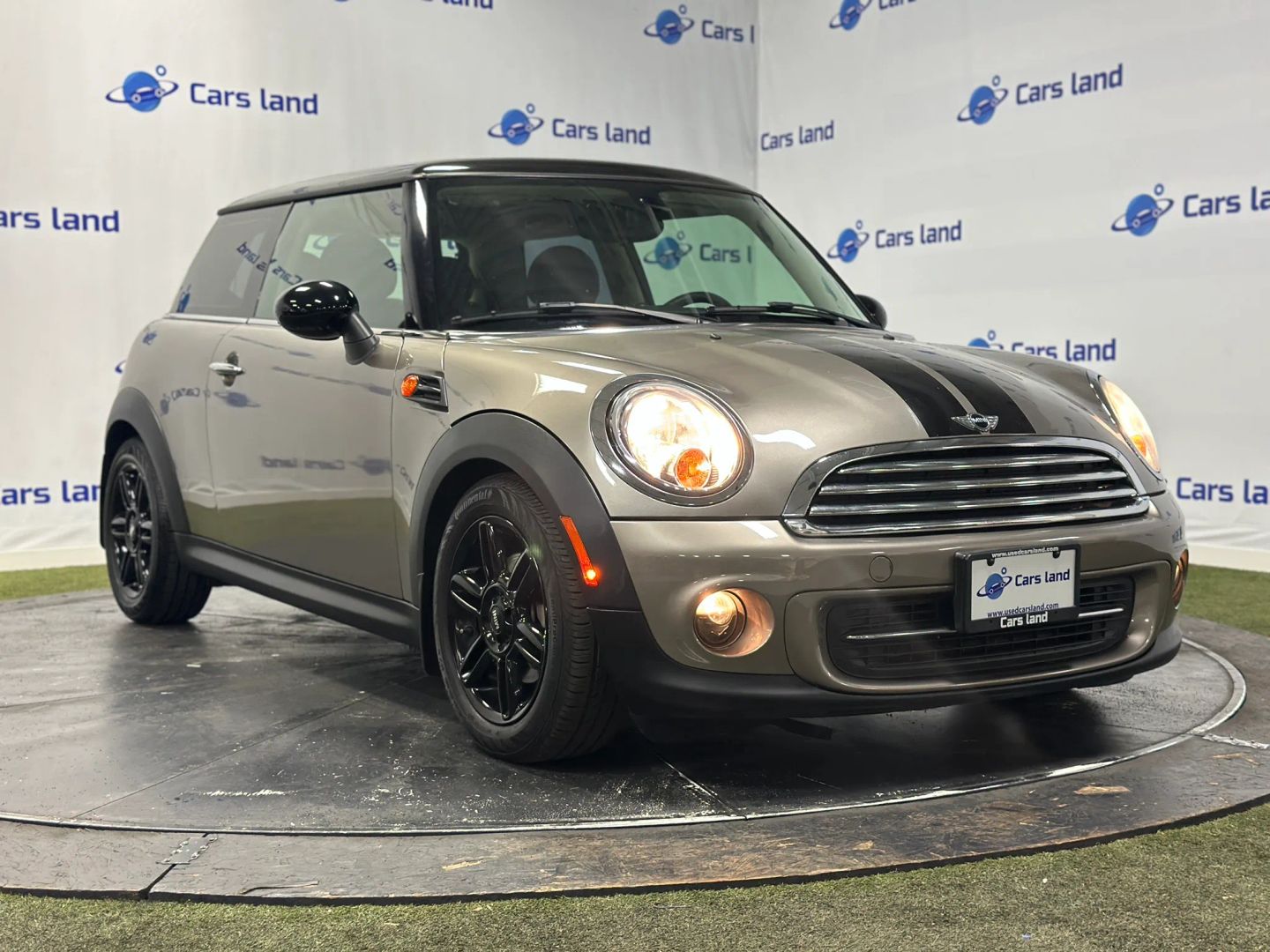 2013 MINI Cooper -'s photo