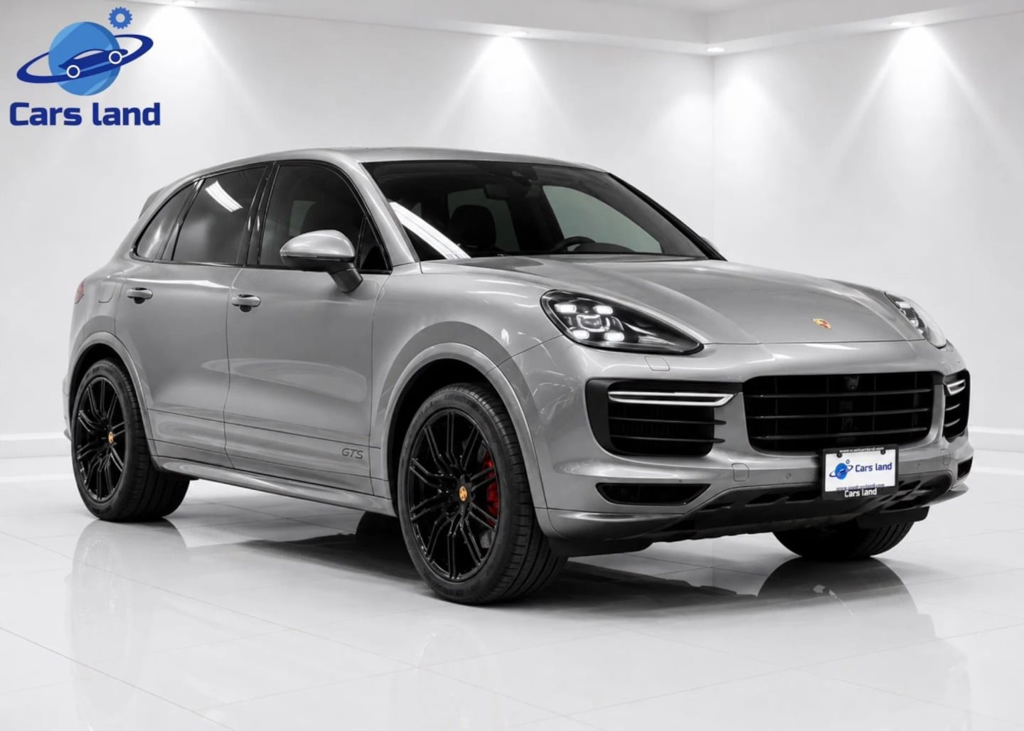 2018 Porsche Cayenne GTS's photo