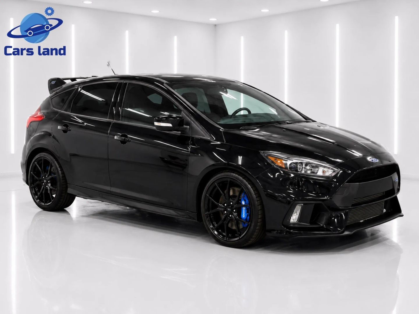 2017 Ford Focus 5 Door Hatch RS's photo