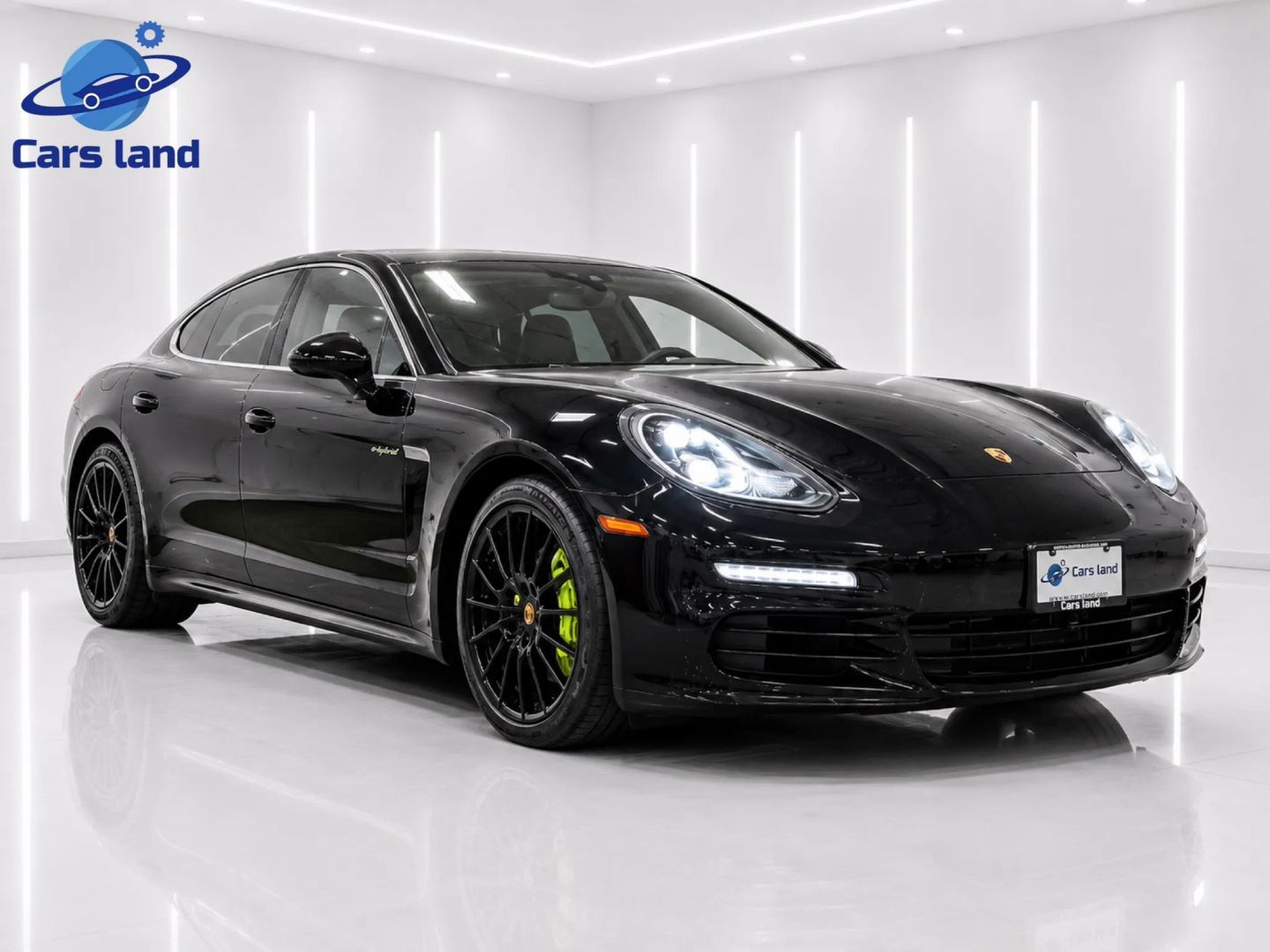 2014 Porsche Panamera S E-Hybrid's photo