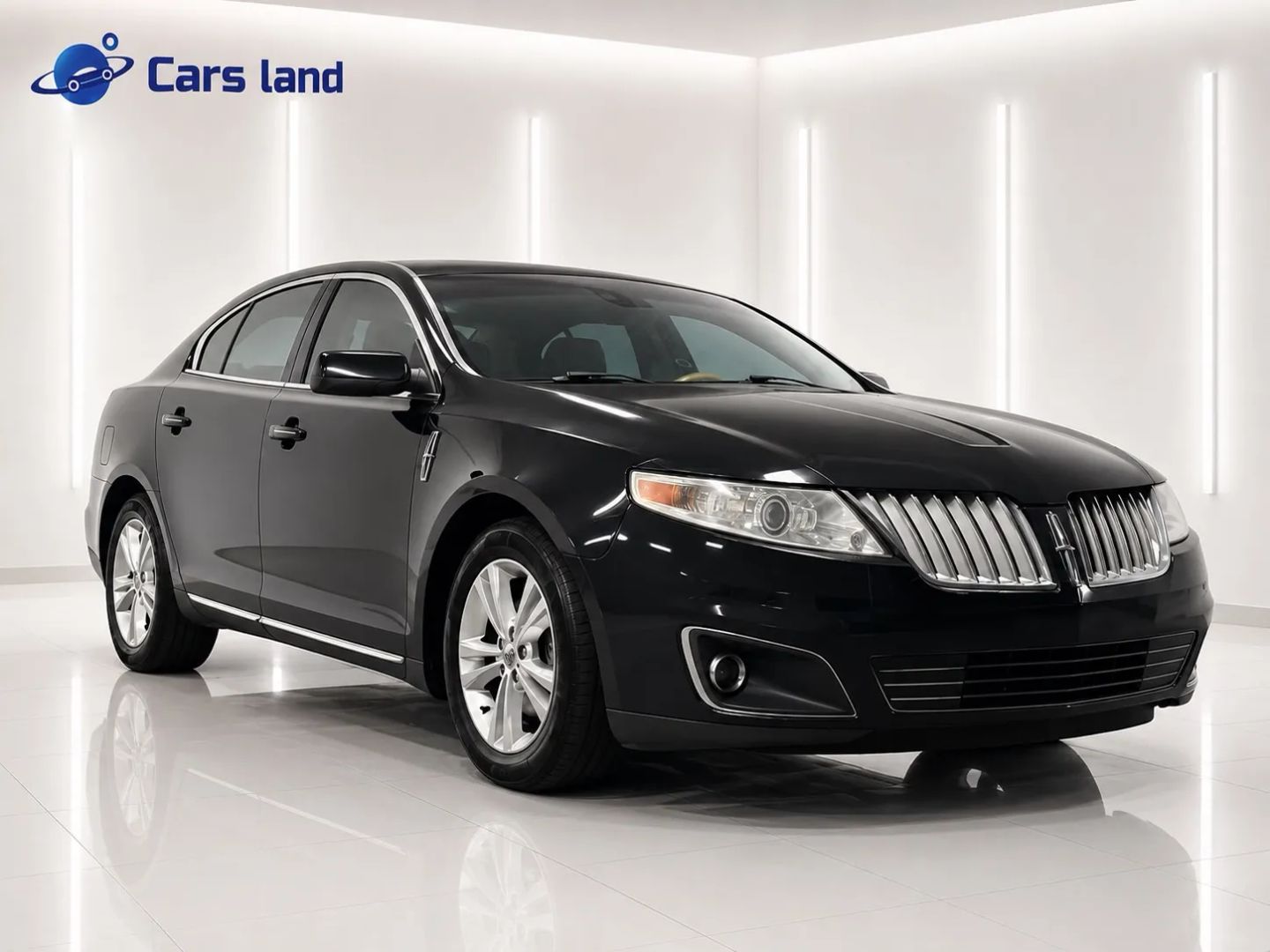 2011 Lincoln MKS FWD's photo